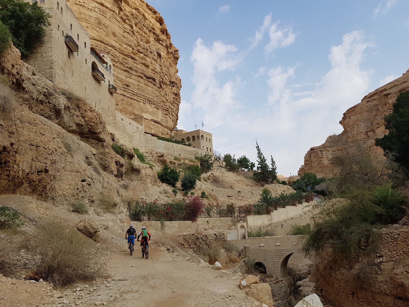 ארץ המרדפים- מסלול טיול בצפון מדבר יהודה